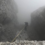 Sigi rappels into the unknown (Photo: Caro)