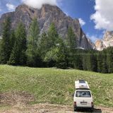 Parking area at the Tofana di Rozes