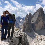 Summit picture on the Paternkofel with view of the Three Peaks