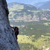 Barbara climbs the traverses ...