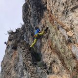 Bernhard in a perfect straddle