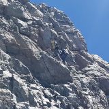 We watch the other rope teams (Photo: Bernhard)