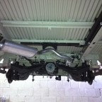 Four-wheel drive mounting: view from front to rear